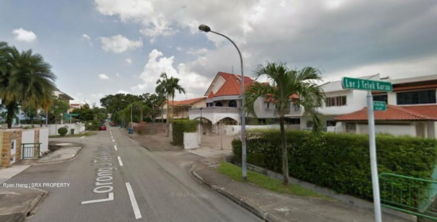 Lorong H Telok Kurau (D15), Terrace #486688021